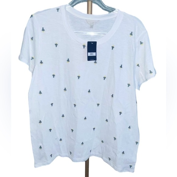NWT Lucky Brand 🍀 White Tee w/Embroidered Cactus Size XL - Picture 1 of 5